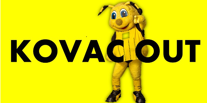 Johnny Großkreutz KOVAC OUT tweet media