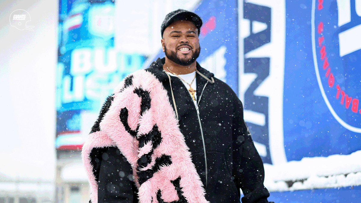 Comin' thru 🌨️

One Repost = TWO Votes

#ProBowlVote + Andrew Thomas
#ProBowlVote + Dane Belton
#ProBowlVote + Dexter Lawrence 
#ProBowlVote + Jermaine Eluemunor