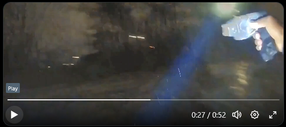 Mechrior's tweet photo. @Phoenix2A_1980s notice the difference after he already fired the gun? https://t.co/QXYOTSv6Ky