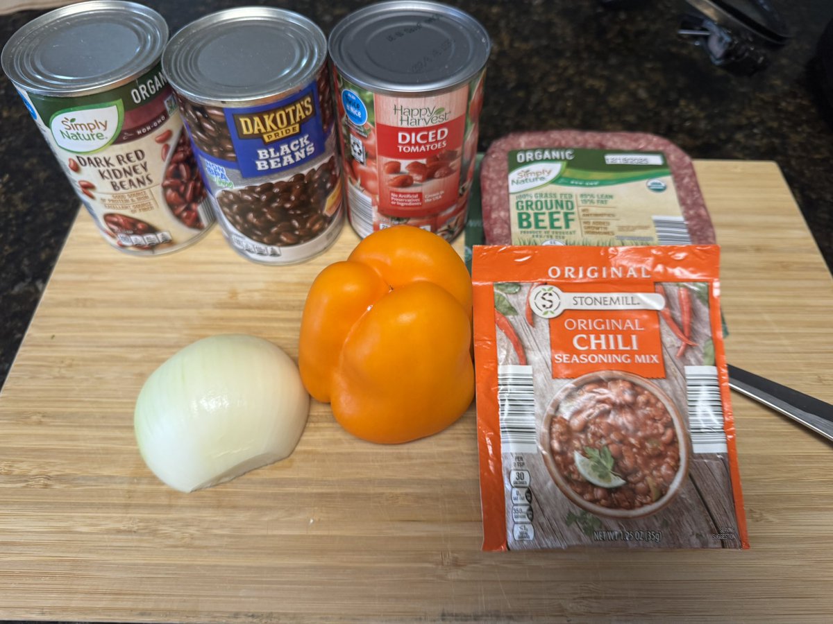 24 degrees feels like . Good day for chili and football. Let’s go <a href="/Patriots/">x - New England Patriots</a>