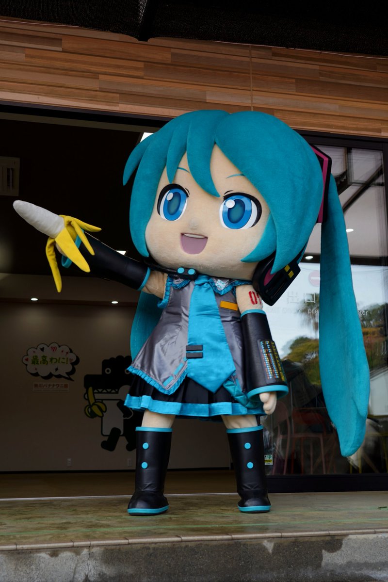 ミ「ギャンみたいでカッコいいんダヨー」 おお、ここに来て