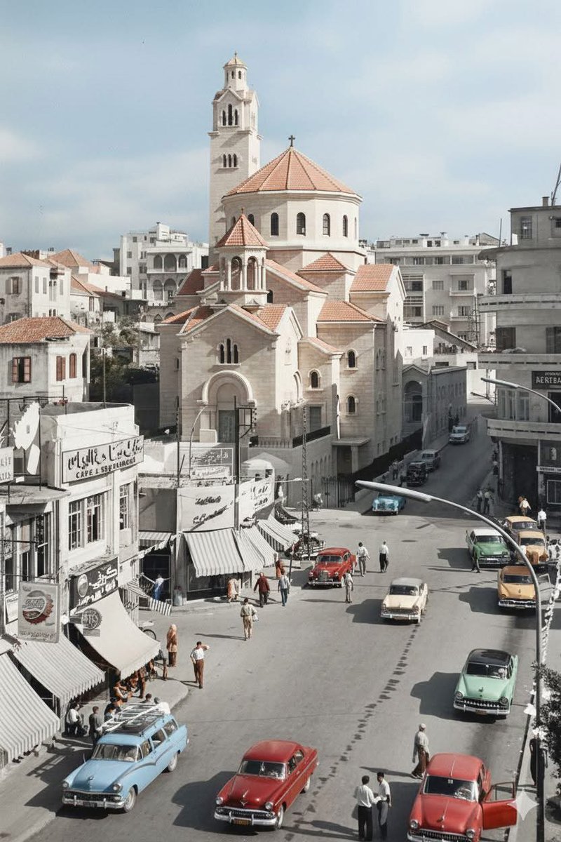 TheMaronite's tweet image. كاتدرائية القديسين غريغوريوس المنور وإلياس النبي للأرمن الكاثوليك ١٩٦٢

Cathedral of Saints Gregory the Illuminator and the Prophet Elijah of the Armenian Catholics (1962)