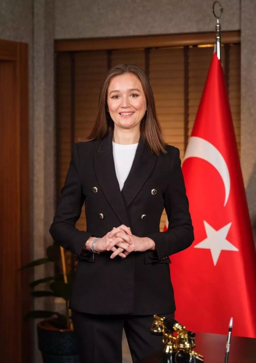 Şehzadeler Belediye Başkanı Gülşah Durbay, tedavi gördüğü hastanede yaşamını yitirdi.