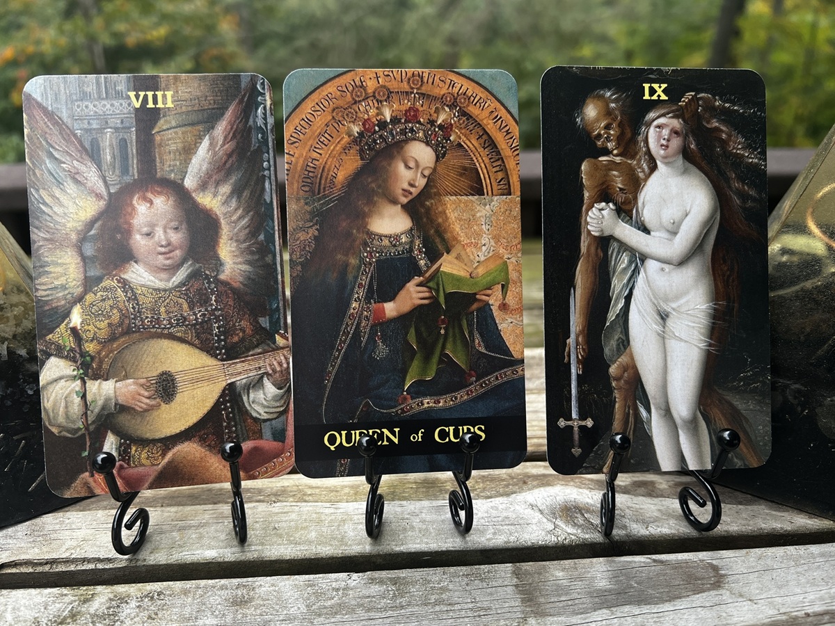 LibraMoonInc's tweet photo. Medieval Earth Tarot
Kickstarter October 2025 
https://t.co/MW7HVjezxw https://t.co/MW3fI4lPKr