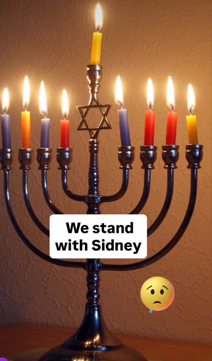 Su nombre es antisemitismo. 
Su religión, el odio
Su objetivo, la muerte a los judíos
Sus aliados, a muchos de ellos los encuentran por aquí