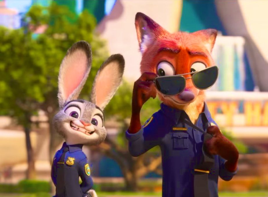 GlobalBoxOff's tweet image. ZOOTOPIA 2 crossed the $250M mark at the domestic box office ($1.1B worldwide), after making $26.3M this this weekend, taking back the #1 spot in America, which it had lost last weekend to ‘Five Nights at Freddy’s 2’.