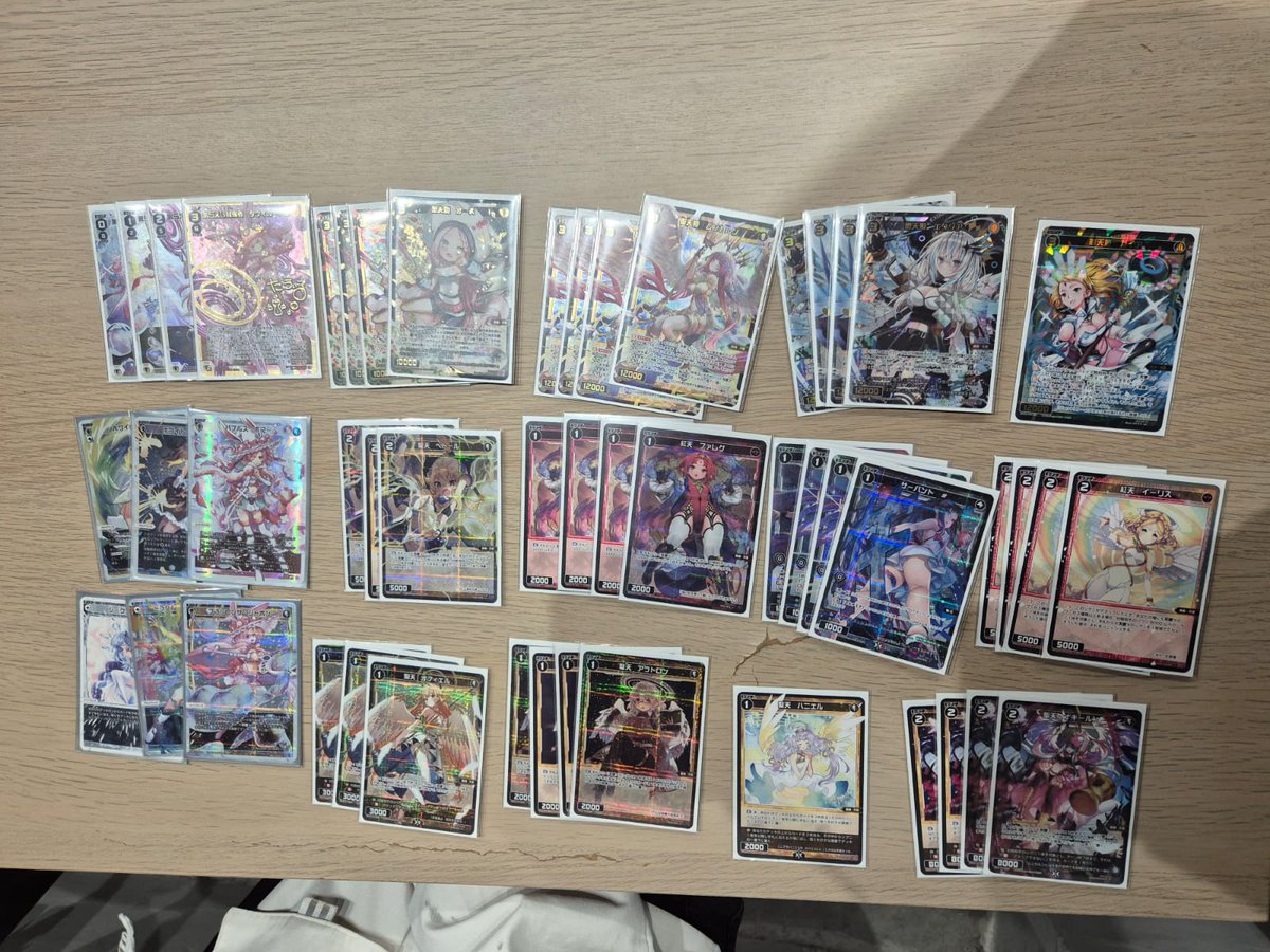 WixossBatoru's tweet photo. ウィクロスCEREMONY @ Tefuda  

開催日: 12/14 
参加者: 16名  
優勝: 夢限 / Mugen (Jeff) 
2位: タウィル / Tawil (Jonathan) 
3/4位: タウィル / Tawil (Marcus) 
3/4位: サオリ / Saori (Xian) 

おめでとう🎉 

Hope to see everyone again next month!

#WIXOSS #ウィクロス https://t.co/WoR82nBx2i