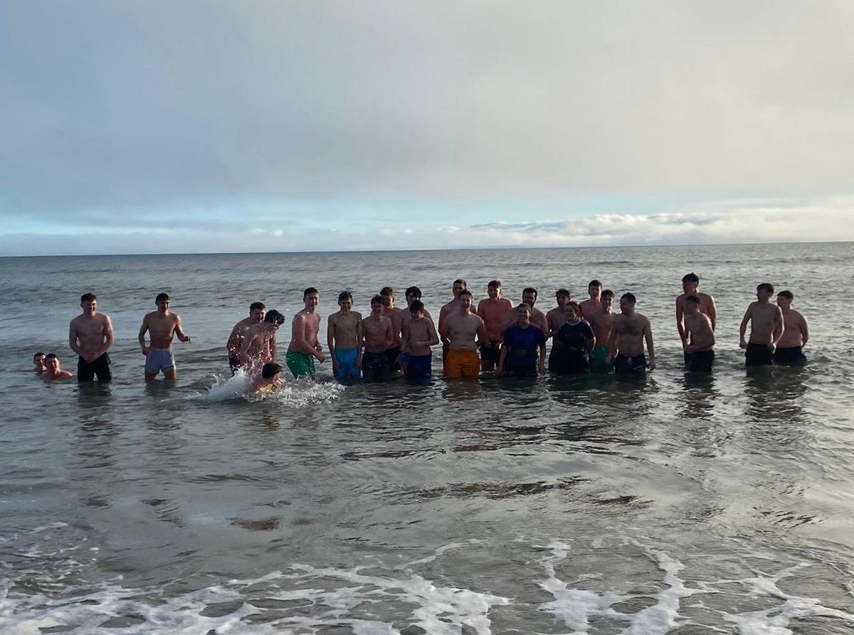 WexCBSPPA's tweet photo. Our Christmas Charity Swim will take place in Curracloe on St Stephen’s Day at 10:30am, with all funds this year going to Wexford Marine Watch and Wexford Women’s Refuge 🤩 https://t.co/8xgMjREwIq