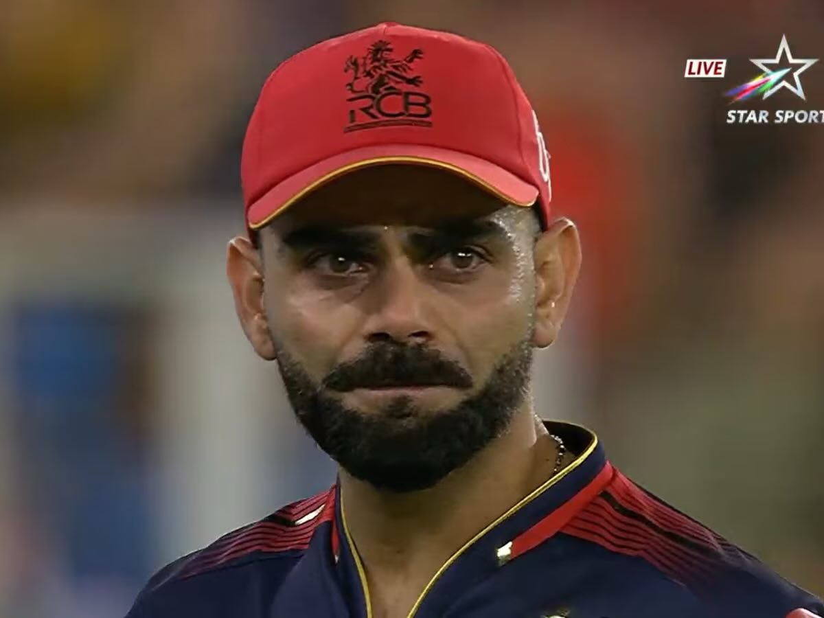 RT if seeing this choker like this makes you happy

VIDESHI RAAN CHOKLI