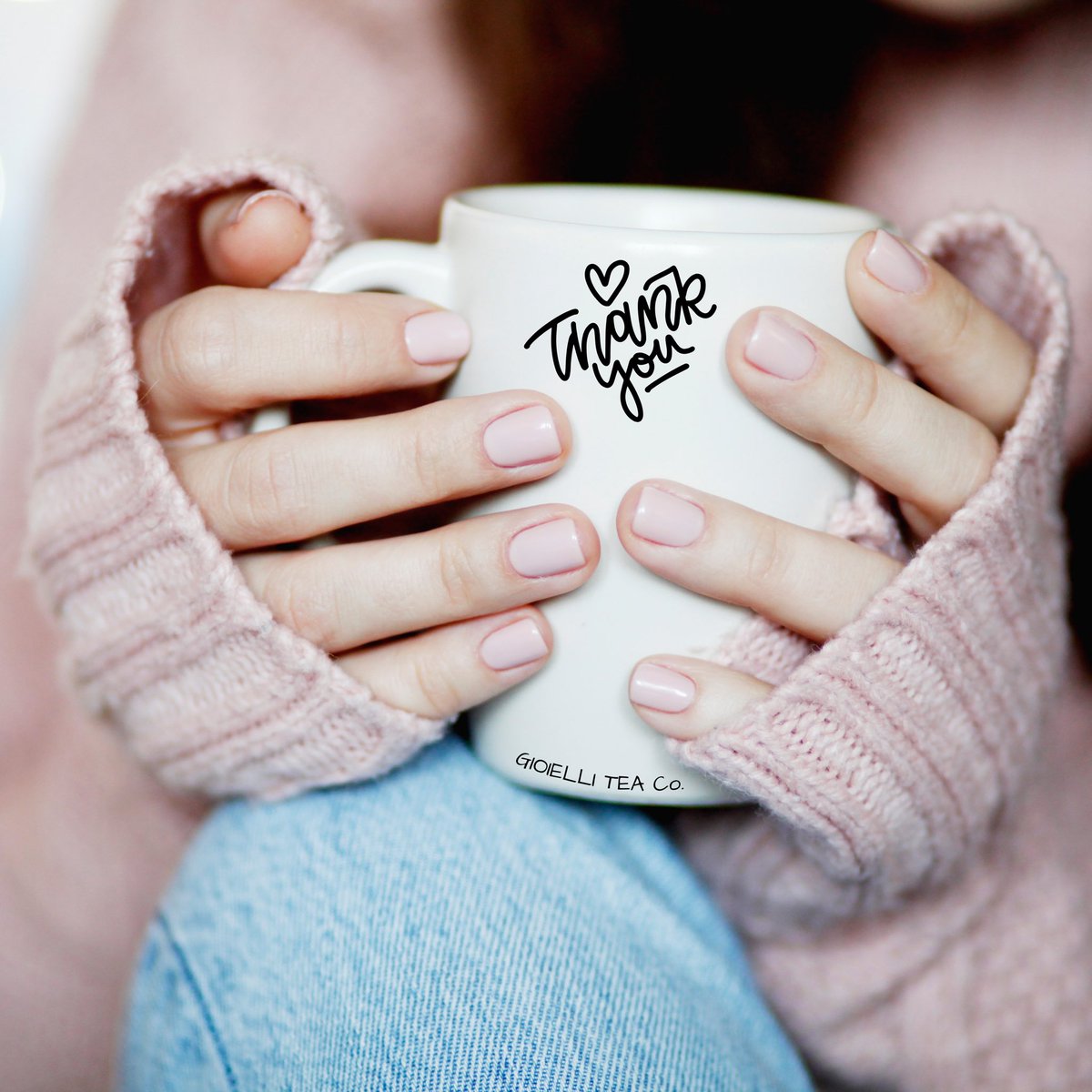 GioielliTeaCo's tweet photo. THANK YOU to all of our wonderful tea loving customers throughout 2025! Our hearts are full of gratitude!

We wish you all an opportunity to sit down and enjoy the moment…with tea! 

MERRY CHRISTMAS•HAPPY SIPPING
SEE YOU IN 2026
~The GIOIELLI TEAm 
🩷
#gratitude #joy #blessed https://t.co/0hbV496lbG