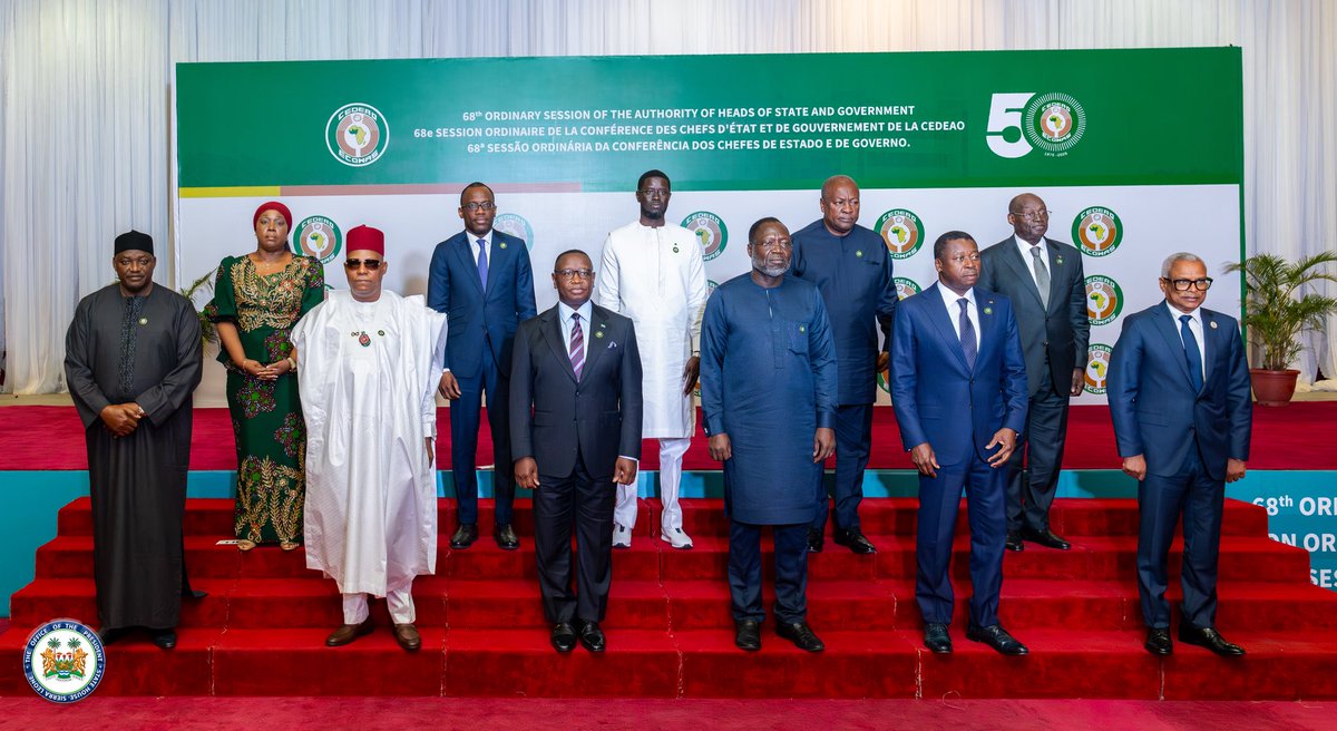 julius_maadabio's tweet photo. As Chair of the ECOWAS Authority, I opened the 68th Session and highlighted the rise in unconstitutional government changes, a threat to regional stability. As ECOWAS, I affirmed our commitment to democratic governance. 

I called for progress on the ECOWAS Single Market, trade liberalisation, and cross-border infrastructure. I also announced a new ECOWAS measure to lower air travel costs starting 1 January 2026. 
@ecowas_cedeao