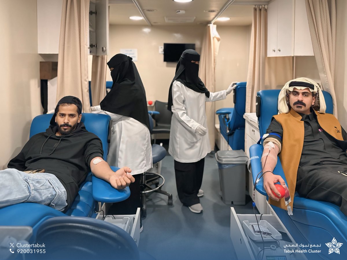 Clustertabuk's tweet photo. #تغطية⁩ | 📸

انطلقت اليوم حملة التبرع بالدم التي ينظمها #تجمع_تبوك_الصحي بالبارك مول وتستمر لمدة أربعة أيام وتهدف إلى تعزيز مخزون بنوك الدم بالمنطقة لخدمة المرضى وتحقيق وفرة كافية في جميع الفصائل والمساهمة الإنسانية في إنقاذ الأرواح وترسيخ ثقافة التبرع الطوعي والمسؤولية المجتمعية.