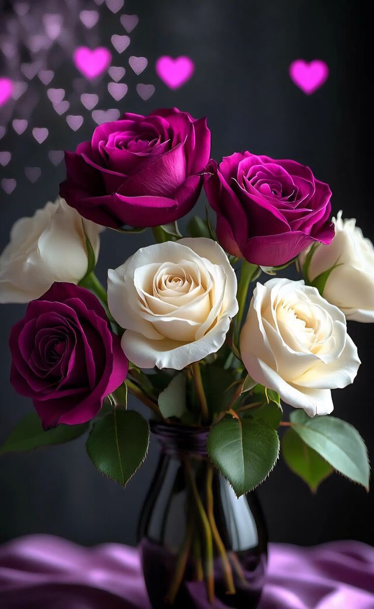 Hey my dear Friends 🌼🌸🌺
The holiday season is just around the corner! I’m thinking of you all so much during this special time. Sending you the biggest, tightest hugs ever and already wishing you all the happiness in the world ♥️😍♥️