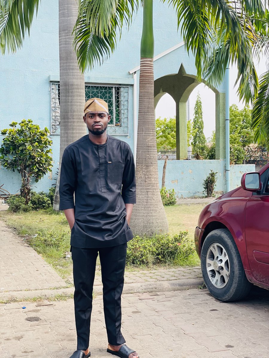 Bámidélé Oní Fìlà tweet media