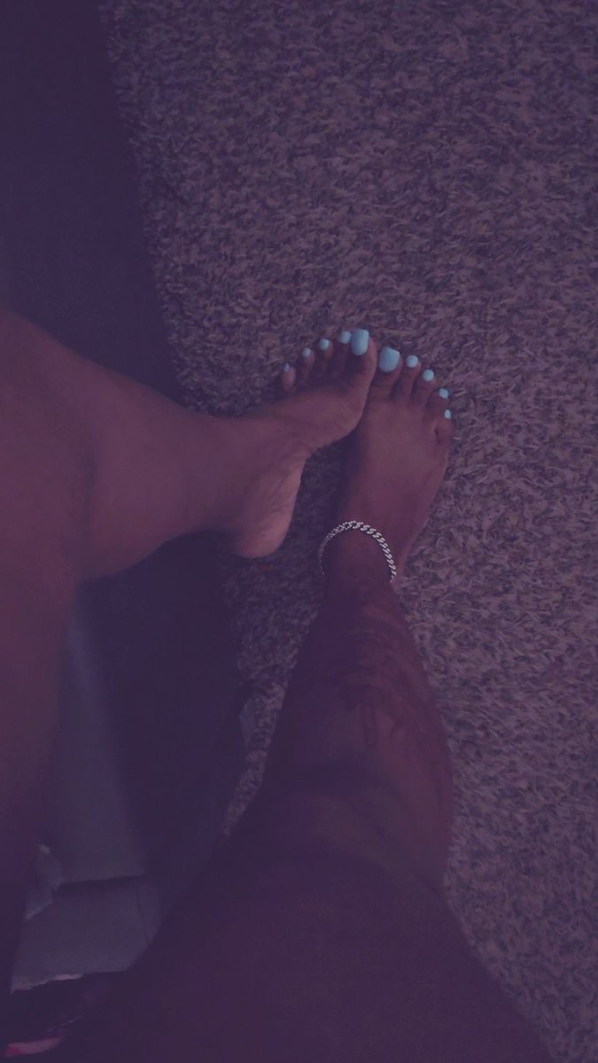 Lexii__G's tweet image. 🩵👅👅👅