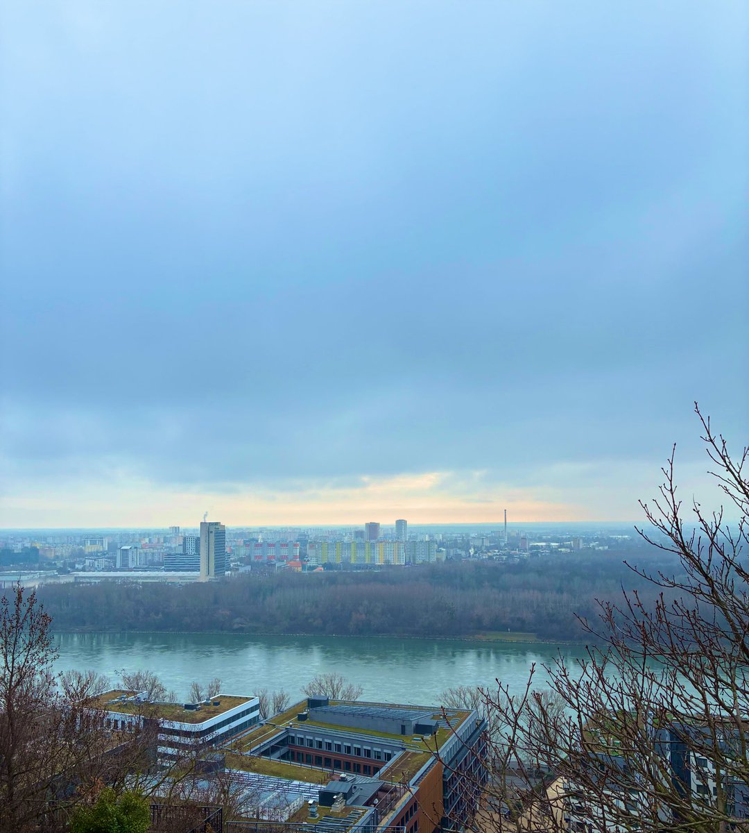 “Aşağılıyorsun, bizzat kendini aşağılıyorsun ruhum! Kendini onurlandıracağım zaman gelip geçiyor. Çünkü herkesin tek bir yaşamı vardır ve seninki hemen hemen tamamlandı; kendine saygı duyan biri değil, diğer insanların ruhlarında kendi mutluluğunu arayan birisin.”
