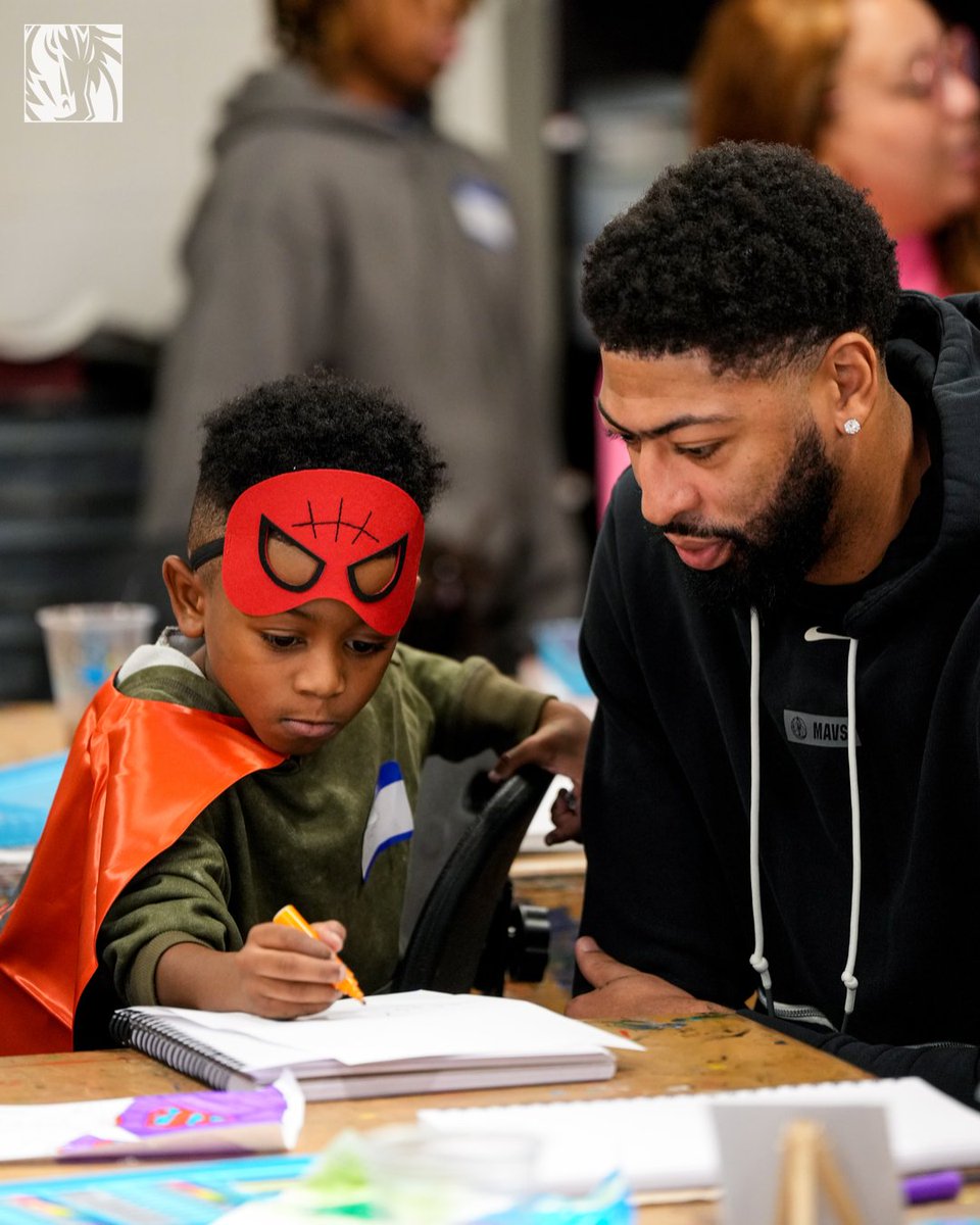 AD made everyone feel like a Super Hero at the South Dallas Cultural Center 🦸♂️🦸♀️
#MFFL // #ThisIsWhyWePlay