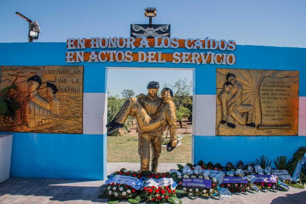 GustavoSaenzOK's tweet photo. Honor y gloria a los 43 gendarmes que perdieron la vida hace 10 años en Rosario de la Frontera, mientras cumplían su deber al servicio de nuestra Patria.

Mi respeto y acompañamiento sincero a sus familias y seres queridos. Su memoria permanece intacta y nos convoca a no olvidar. https://t.co/sYueaIuGZk