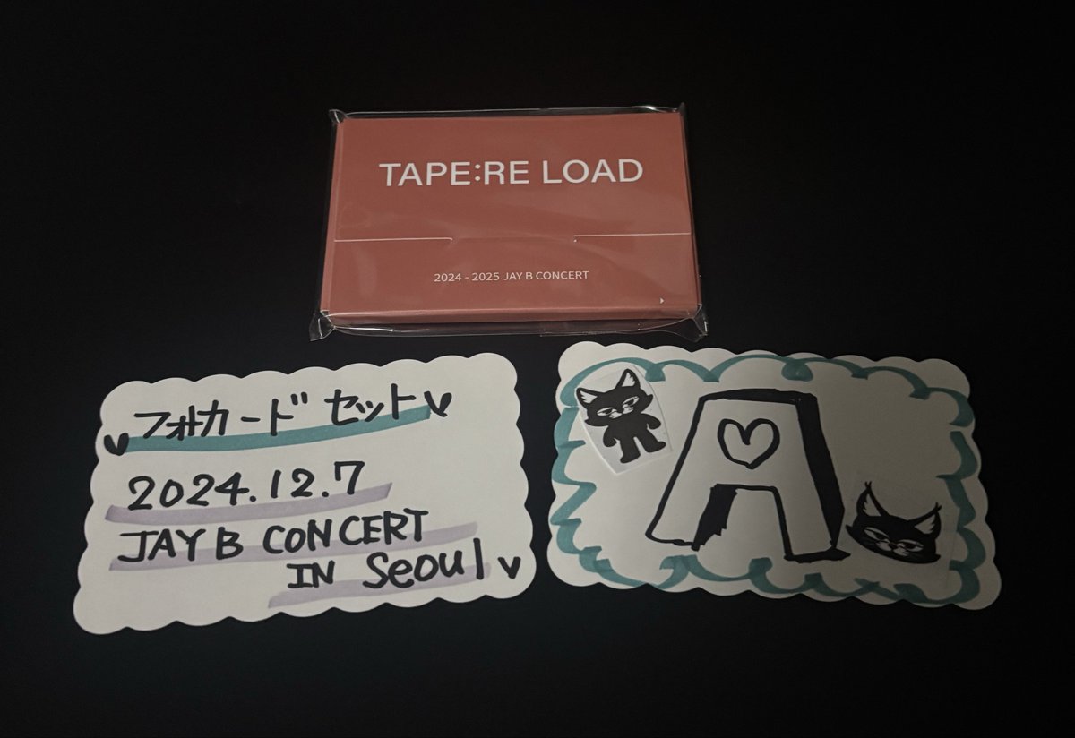 JAYB_d_niaan's tweet image. ⭐️プレゼント🎁⭐️

【 J 】　bbom B   

【 A 】　2024 ソウル　
　　フォトカードセット10枚入

【 Y 】　購入限定　ランダムトレカセット

【 B 】　2025  ソウルfinal   
　　購入限定　ランダムトレカ　&amp;amp;
　🌴より🐥へ　コーヒーカプホ

@jaybnow_hr 
#JAYB #제이비　
#TAPE_RE_LOAD_FINALE_SEOUL