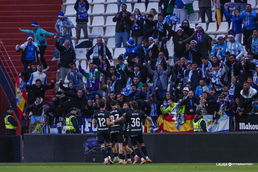 1-3 Cierra bien el partido el Málaga. Muy buena segunda parte. Penalti claro de Pacheco sobre Ochoa que marca Chupe. No ganaba fuera desde el 31 de agosto. Funes suma 8 de 12