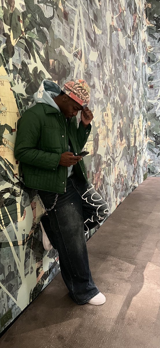 Generational tweet media