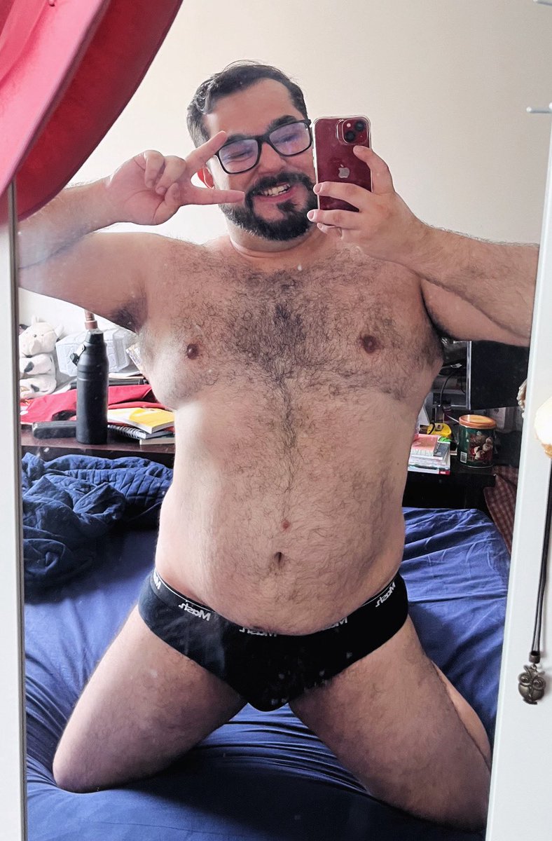 maricona sereia 🧜🏻‍♂️ tweet media