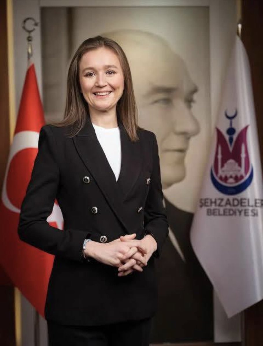 Ayşegül Aldinç tweet media
