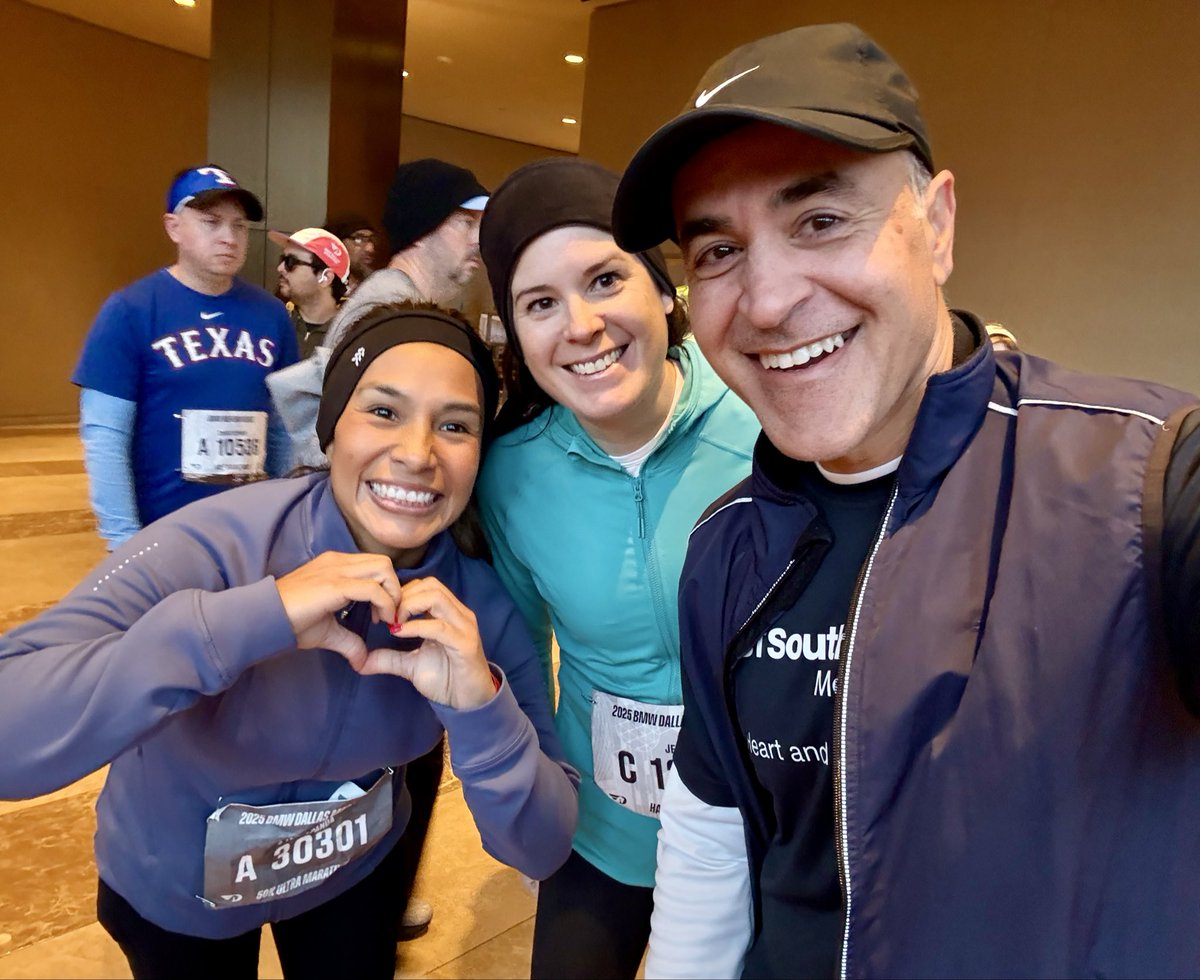 dramitkhera's tweet photo. Congrats to our @utswheart crew for our strong showing at the #BMWDallasMarathon half/full/ultra. The cold front wasnโt slowing us down! #practicewhatwepreach #cvprev https://t.co/Y0JC4HhFJc