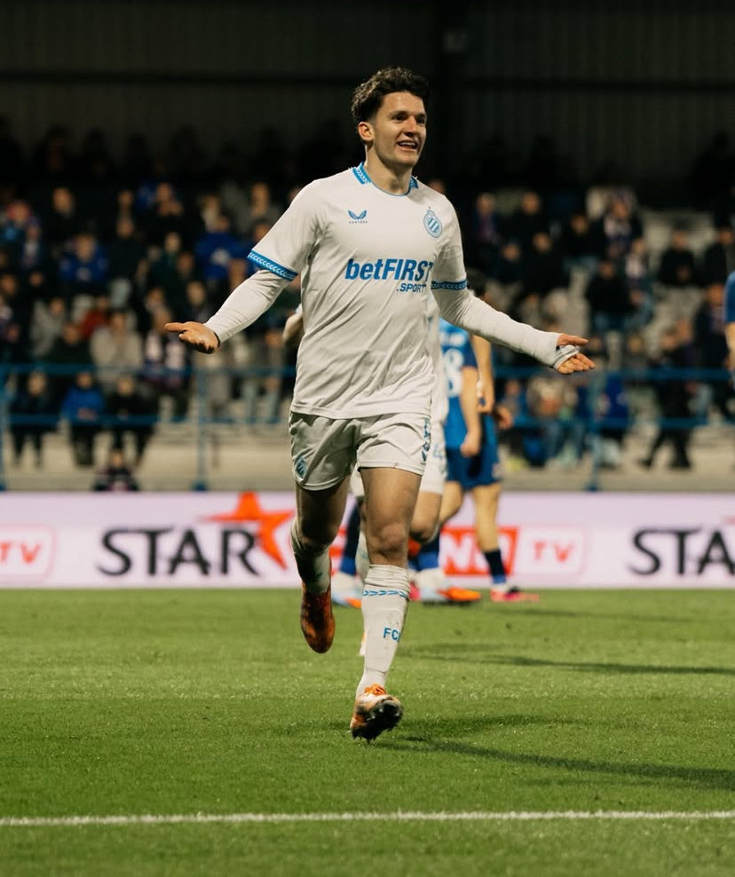 GWonderTR's tweet photo. 🏟️ Dender 1-5 Club Brugge #DENCLU
🇷🇸 Alexsandar Stankovic (20) OS
Gol | 1
Asist | 1
Kilit Pas | 2
Pas Arası | 4
Uzaklaştırma | 4
Geri Kazanma | 7
Savunma Katkısı | 10
🇬🇷 Christos Tzolis (23) SLK
Gol | 2
Asist | 1
Kilit Pas | 3
Orta | 6
Şut | 6
Geri Kazanma | 4 https://t.co/NoUrR1sp8g