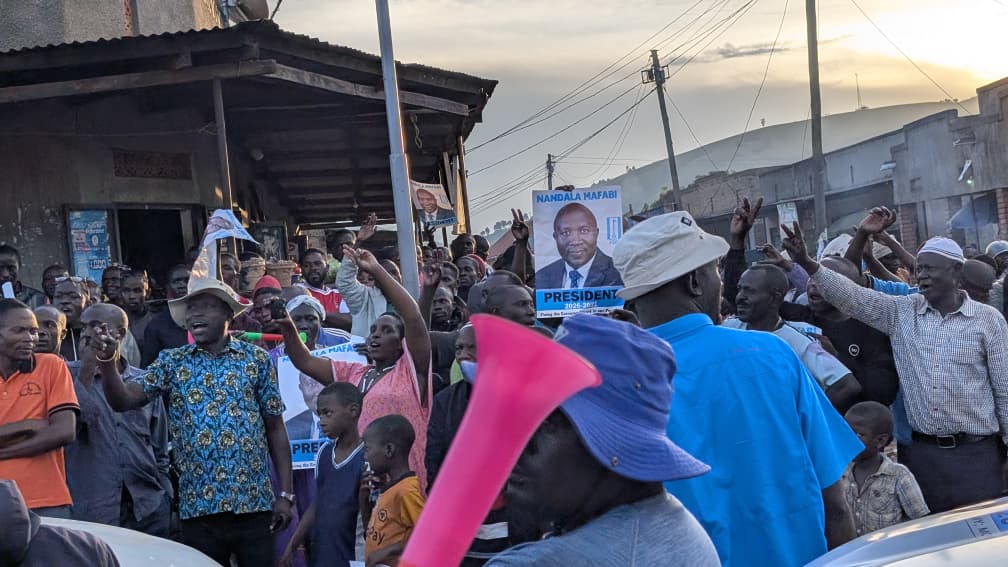 FDCOfficial1's tweet image. Momentum builds in Nyeihanga Town Council, Rwampara District, as Rt. Hon. Nathan Nandala Mafabi leads the FDC campaign engagements with the people.
#FDCManifesto #ChangeIsPossible