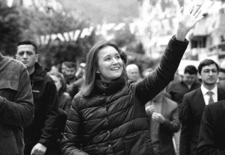 Sana atılan iftiraları hiçbir zaman ciddiye almadık, sana yapılan zulmü de hiç unutmadık. Bizler buna şahitlik ederken senin, "Bu hastalıklı zihniyetler mutlaka kaybedecek!" sözlerini asla unutmayacağız...Yıldızlar yoldaşın olsun <a href="/GulsahDurbay/">Gülşah Durbay</a>