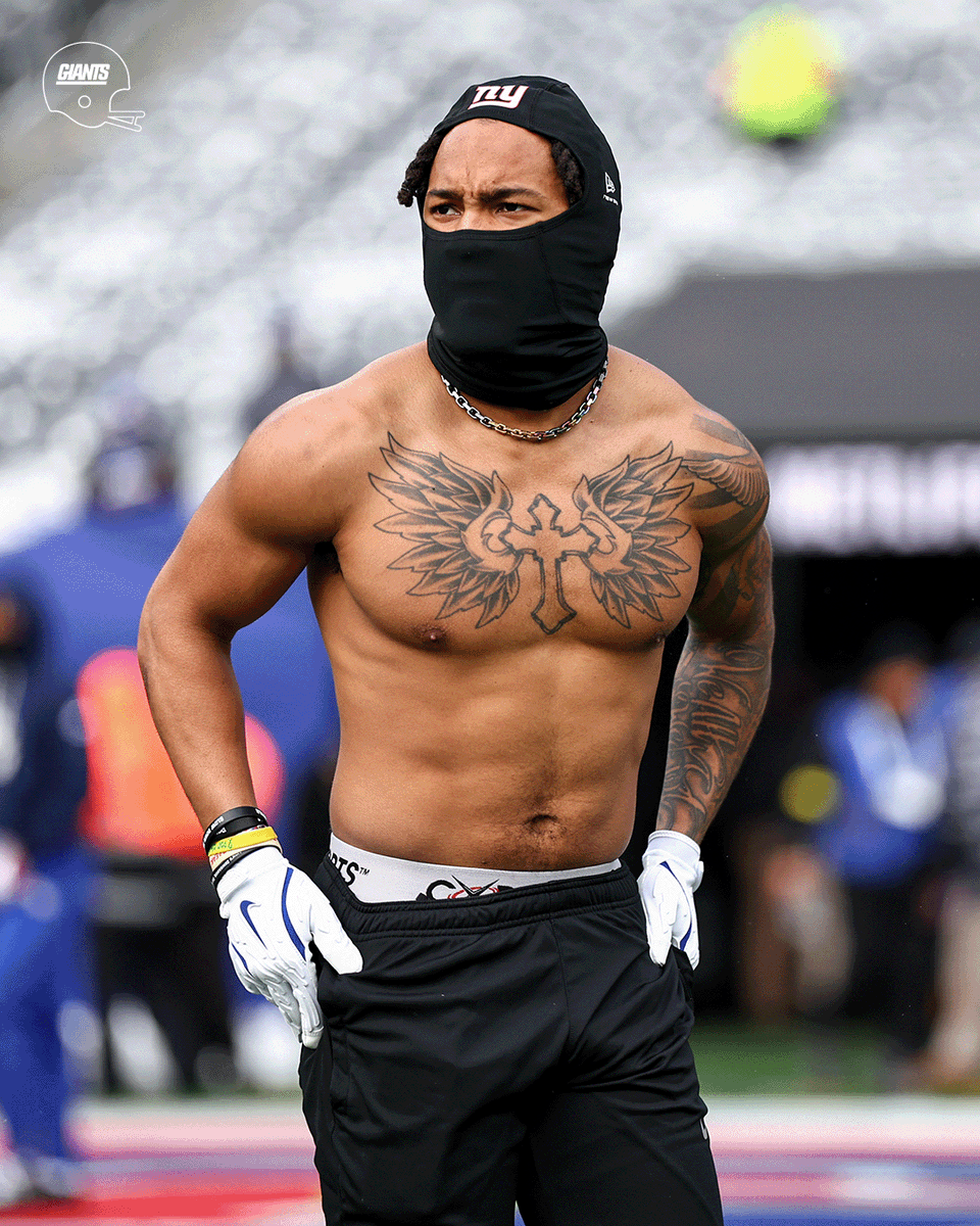 No shirt, no problem 🥶

One Repost = TWO Votes

#ProBowlVote + Wan'Dale Robinson