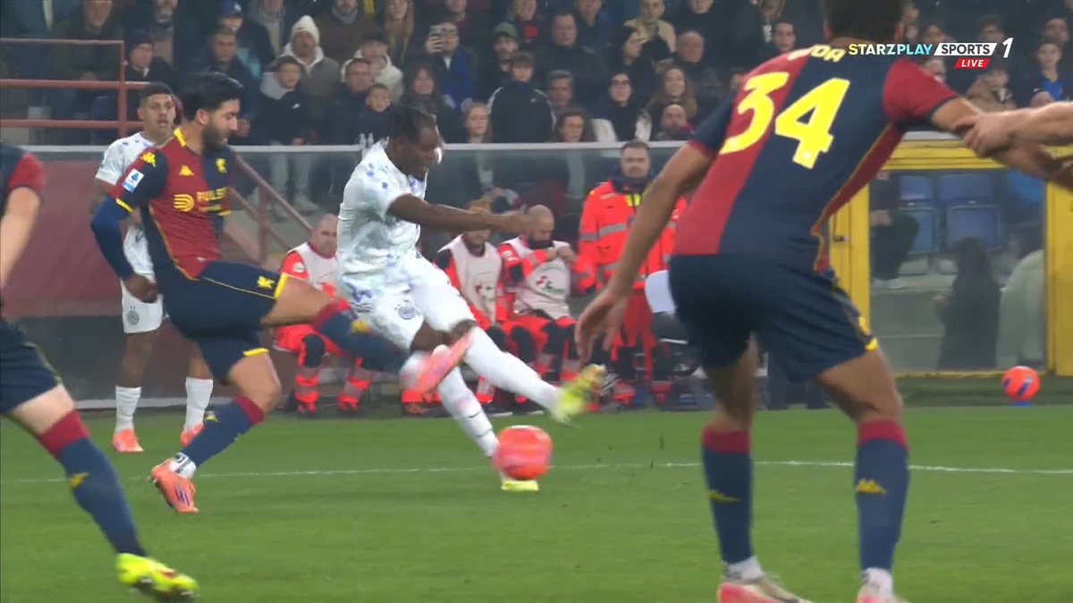 إنتر ميلان يتقدم مبكرًا على جنوى 