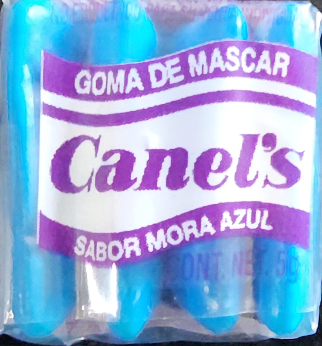 DeCulpable's tweet image. Este chicle tiene mas valor que su iPhone 17 Pro Max