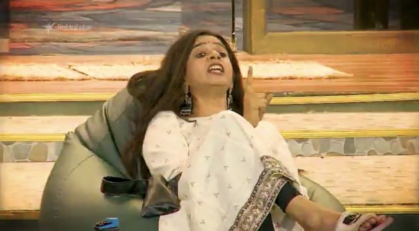 Ravikumar8_offl's tweet photo. #BiggBossTamil9
#BiggBoss9Tamil
#QueenDivya Rocked 🔥
Nadippu arakki Sandra Triggered 😂 https://t.co/uue0qFsbmP