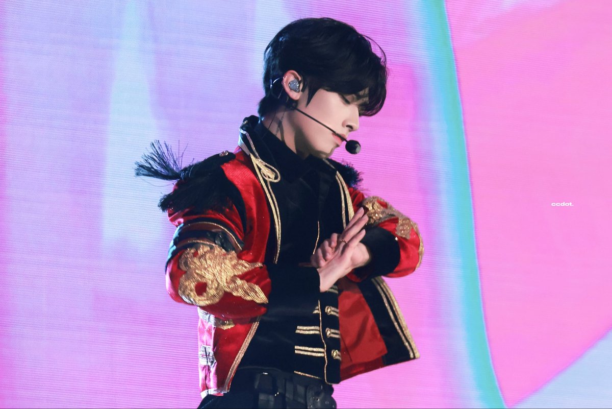 251214

#리키 #Ricky #沈泉锐 #リッキー 
#제로베이스원 #ZEROBASEONE #ZB1