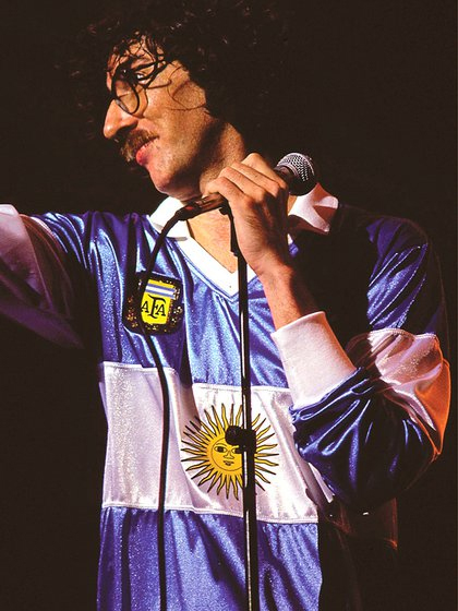 PablaLunar's tweet photo. Color y outfit de Charly para Geminis https://t.co/Uige1zwkCb