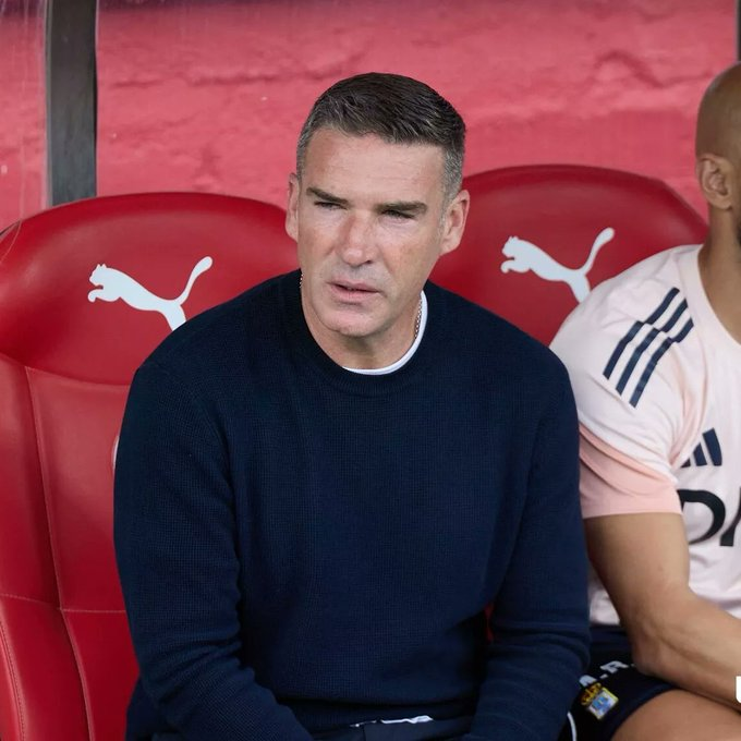 رسميًا | نادي أوفييدو في الدوري الإسباني يعلن إقالة المدير الفني لويس كاريون 