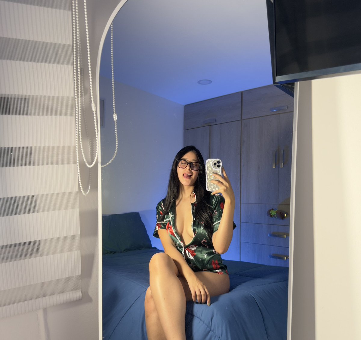 Zoe 🍪 tweet media