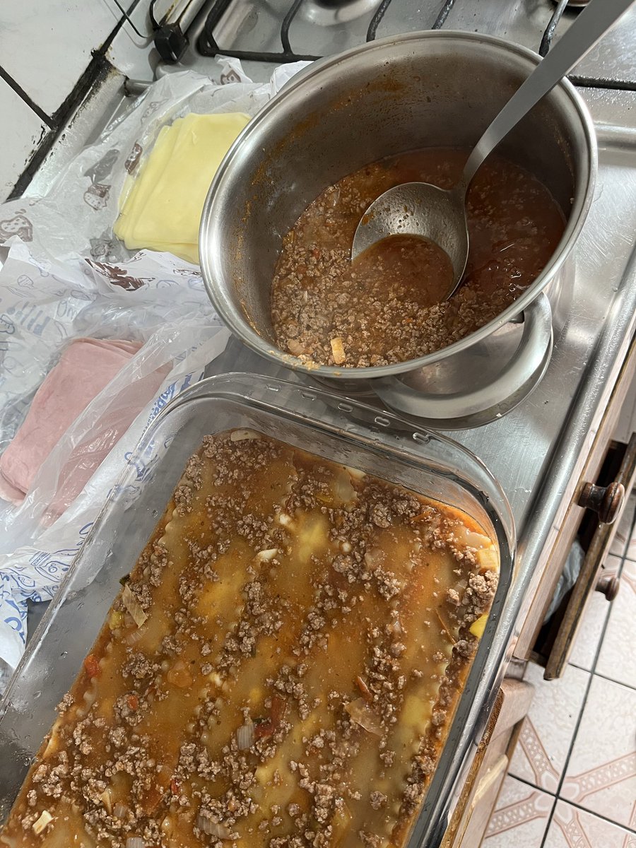 ArcadeStageTv's tweet image. Quest do almoço de domingo pra esposa concluído.