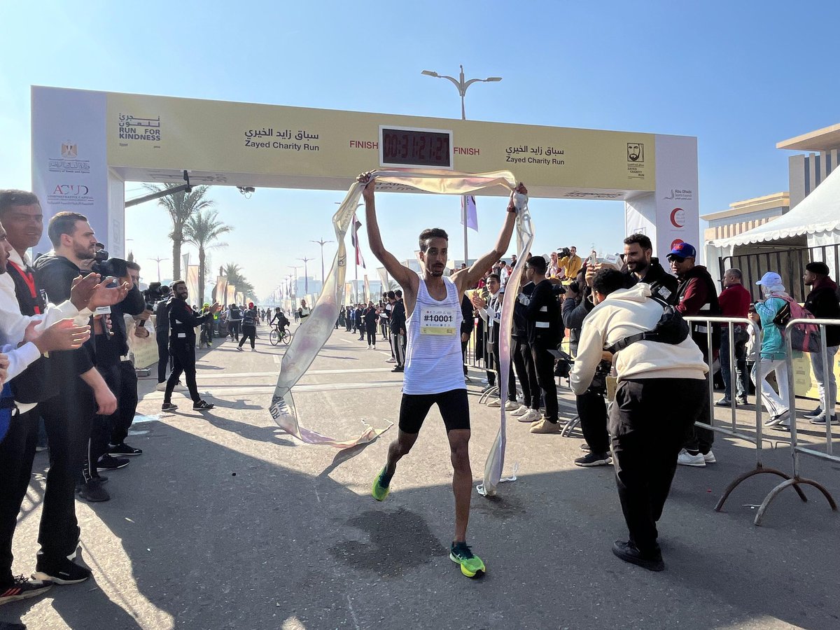 سباق زياد الخيري، نجري للخير 🌱

#YLY_Zayed_Run
#سباق_زايد_في_زايد