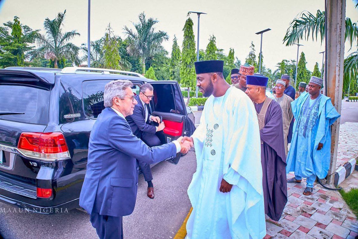 Abu_Jawaadd's tweet image. Professor Adamu Abubakar Gwarzo is a prominent Nigerian education philanthropist and the Founder and President of Maryam Abacha American University of Niger &amp;amp; Nigeria, Franco-British International University, Kaduna, and Canadian University of Nigeria, Abuja. He is widely…