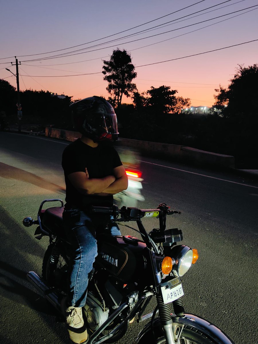 aaasifsays's tweet image. Day 17/100 Update! 🚀
💻 Revised DSA Maths &amp;amp; Bit Manipulation concepts learned this week.
🎯 Did a quick revision of DevOps topics covered so far.
⚡ Took a rest day and went for an evening bike ride.
📚 Read about how to create good habits and break bad ones.
#100DaysOfCode #DSA