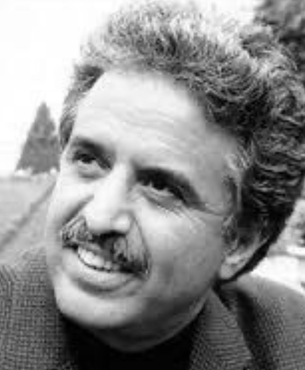 احمد ابو دهمان

ايها الجنوبي الجميل
ايها الطفل الكبير
انت في كنف رب رحيم