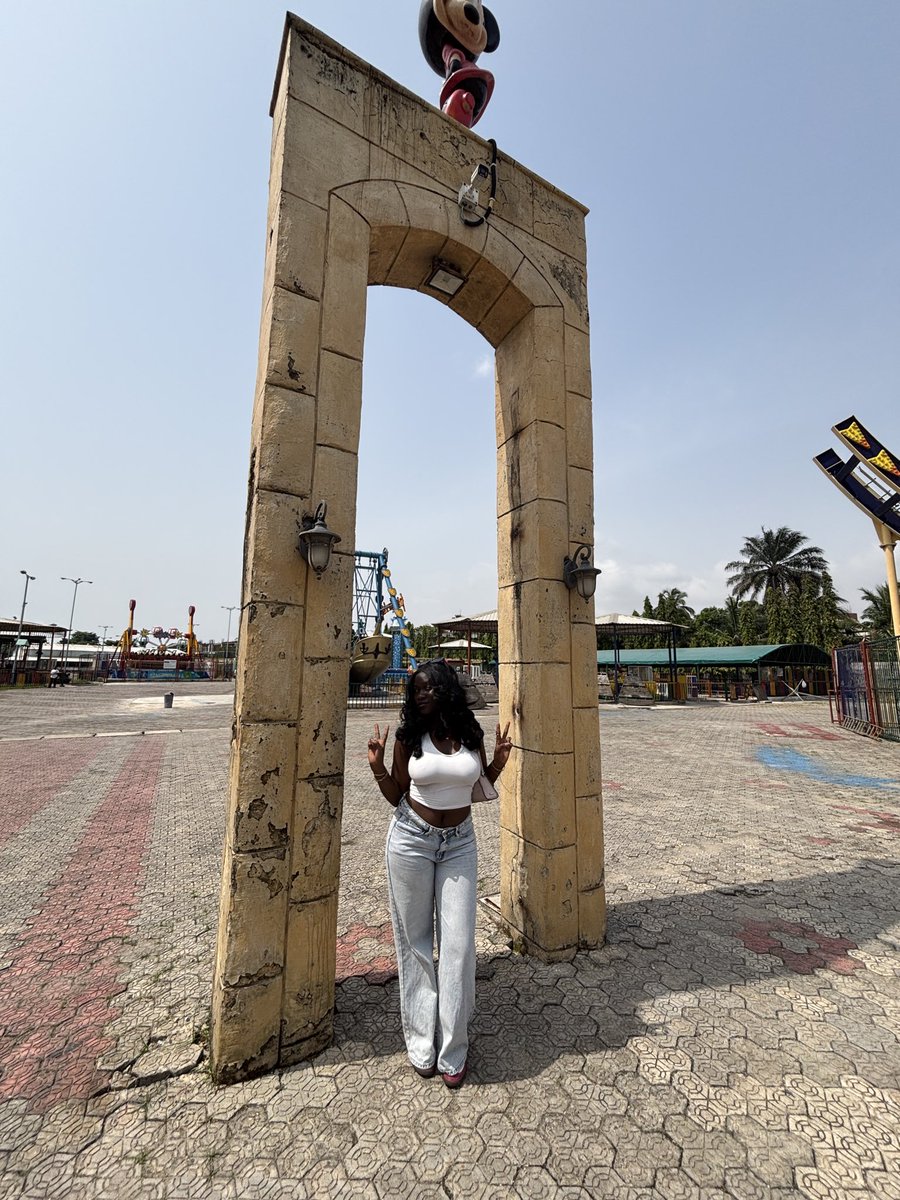 “i like it when you smile” 🧸