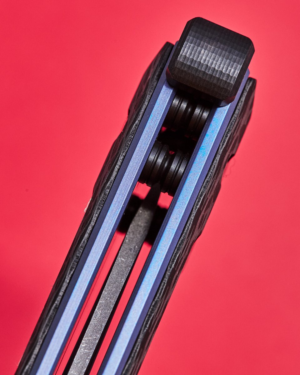 KnifeCenter tweet media