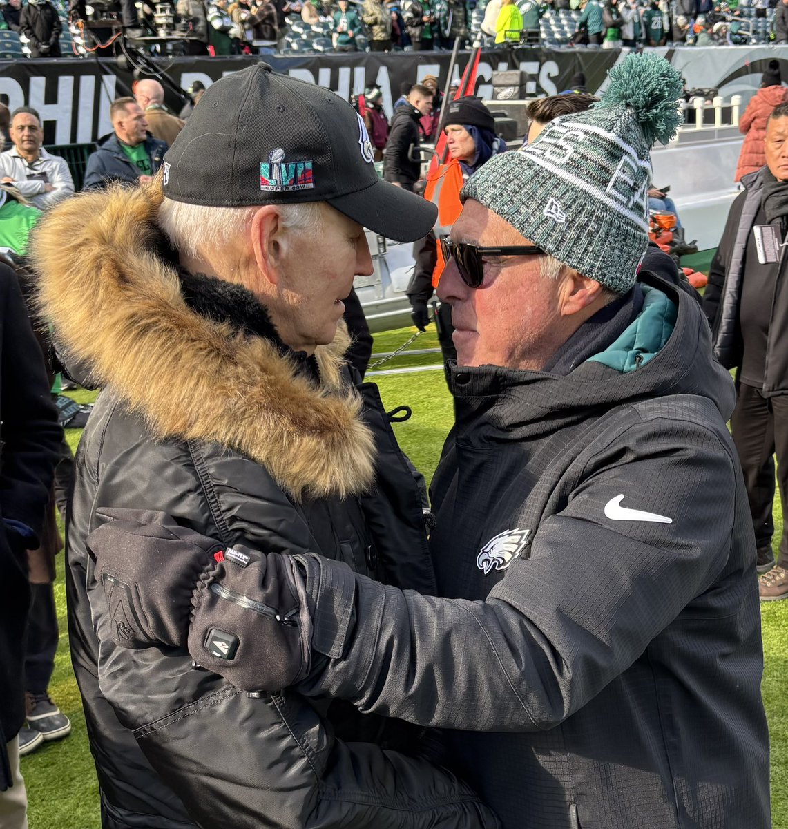 JClarkNBCS's tweet image. “Go Birds. All the way. Gotta win the Super Bowl again.”

Former President Joe Biden is here on the Eagles sideline with Eagles owner Jeffrey Lurie pregame
