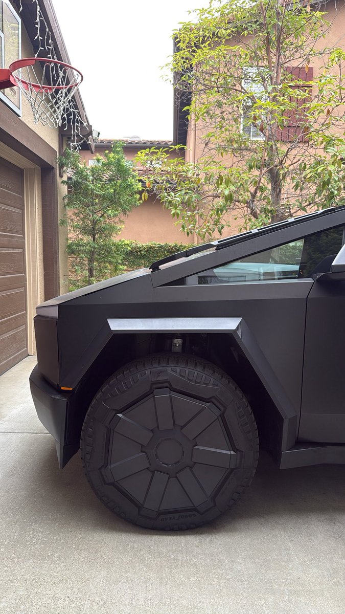 Salomondrin 🤖 tweet media