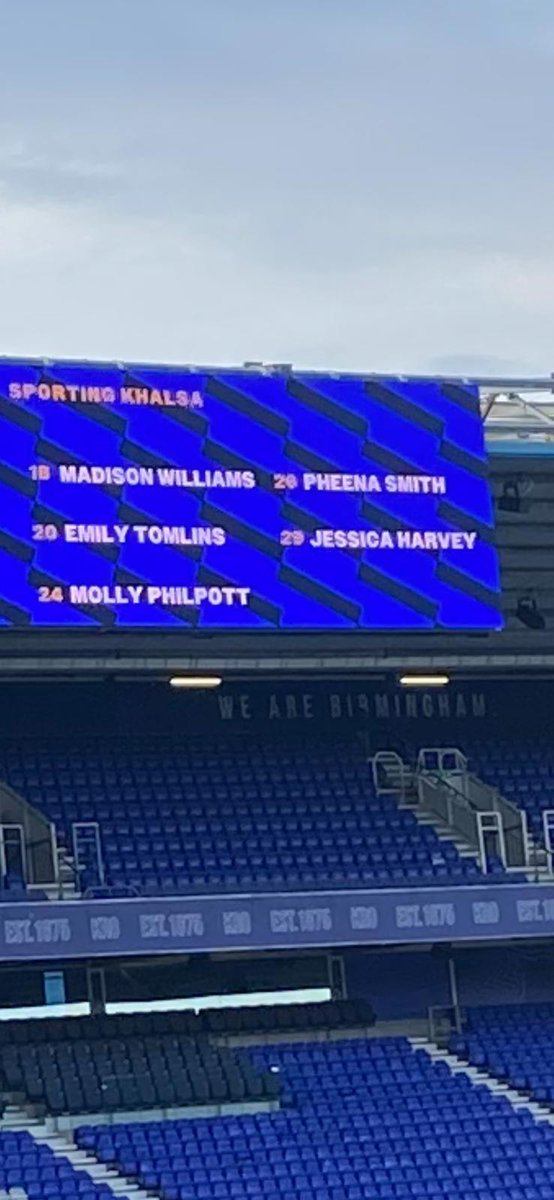 arvjj1979's tweet photo. Great experience for @JessHarvey44 getting the last 15 mins vs a very good Blues women team at St Andrew's in the FA cup .

Wingers were pretty decent she came straight up against 👀

Still only 16 , keep learning 👊✔ https://t.co/LHYdspsE7u