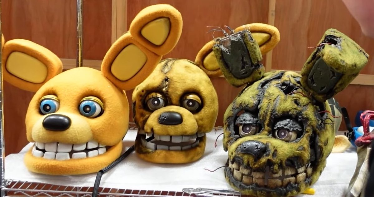 The three stages of Spring Bonnie in the ‘FIVE NIGHTS AT FREDDY’S’ films!

Not the final design of Springtrap for ‘FIVE NIGHTS AT FREDDY’S 3’ 🐻

(Via: Dawko)
#fnaf #fivenightsatfreddys #fnaf2movie